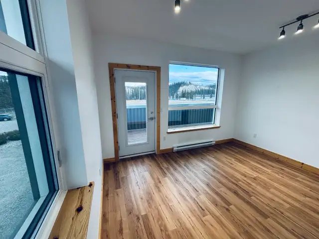 Commercial Space for Lease in Commercial & Office Space for Rent in Whitehorse - Image 22