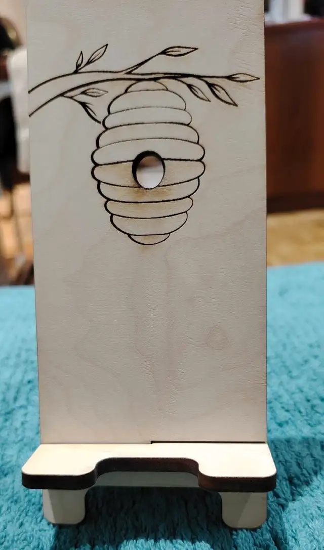 Beehive Cell Phone Stand63417635972867122