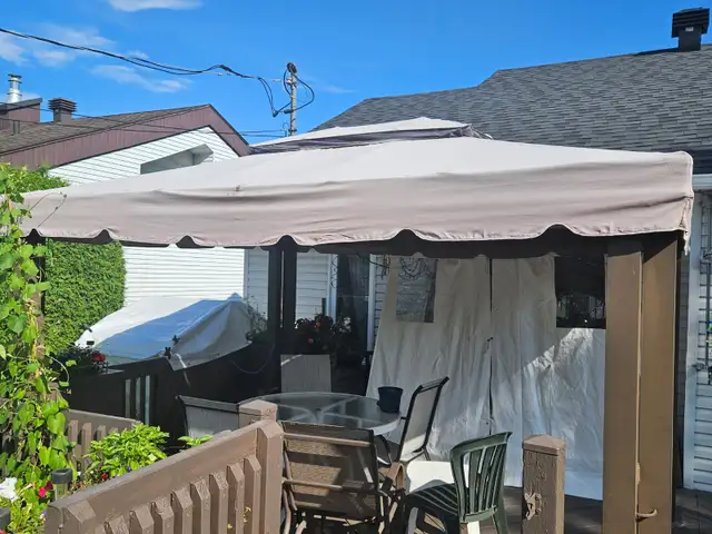 Gazebo 10 x 12