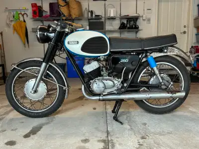 I bought this bike as a covid project in 2020, it was apart in 15 bins. I acquired all the missing p...