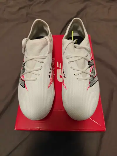 New Balance Furon V8 Soccer Cleats Size 3, View more