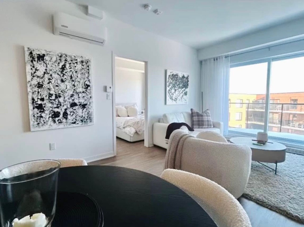 LIVEO Pointe-Claire Lease Transfer with Incentive* — photo 3