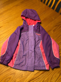 Girls size 6-7 yrs old spring/fall jacket 