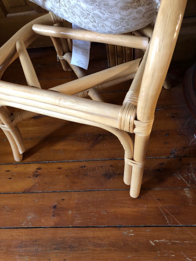 Pier 1 BOHO Bentwood Chair with Cushion in Chairs & Recliners in Kitchener / Waterloo - Image 4