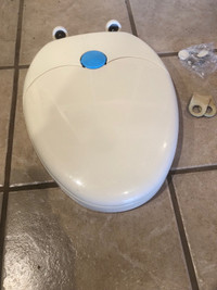 Training Toilet Seat For Kids and Adults - Good Condition