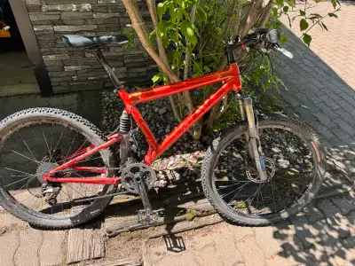 Klein Palomino Race mountain bike, View more
