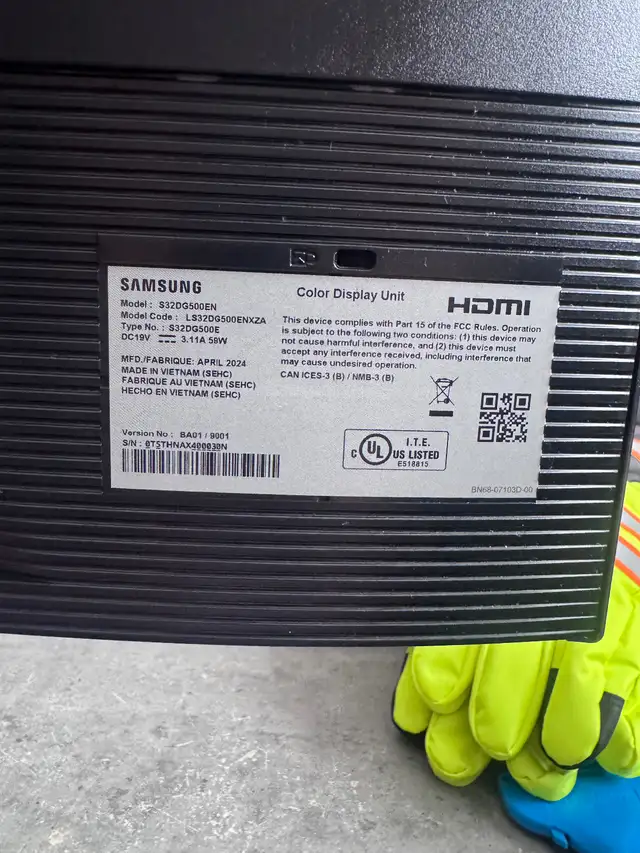 32” Samsung Computer Monitor in Monitors in Brantford - Image 3