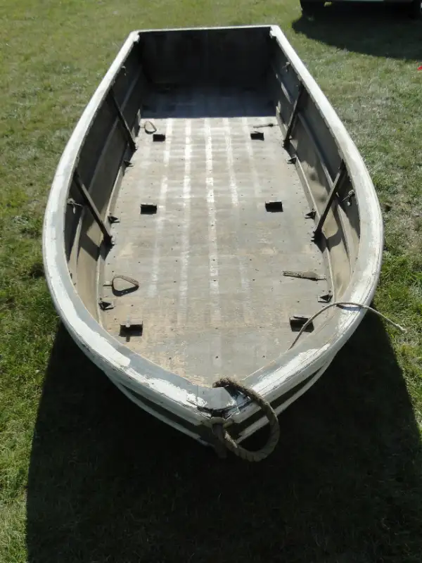 Vintage Military Boat ( Assault Boat MK 11) in Powerboats & Motorboats in Val-d'Or - Image 6