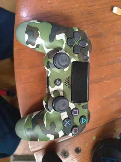 PS4 camo dual shock controller and headset, View more
