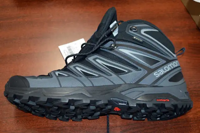 Salomon Ultra 3 Mid GTX Hiking Boots - Size 12/13 in Other in Calgary - Image 6