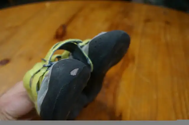 Climbing shoes - size 37 (Women's 6.5) in Other in Ottawa - Image 3