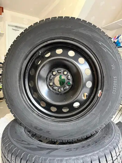 Set of 4 Toyo Observe GSi-6 winter tires on steel rims. Brand new, never used - selling only because...