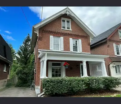 Room for rent in century home. Looking for a professional or student roommate. Quiet and mature. Fir...