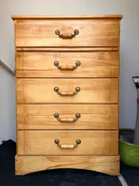 Wood dresser 5-drawer in Aurora ON. 