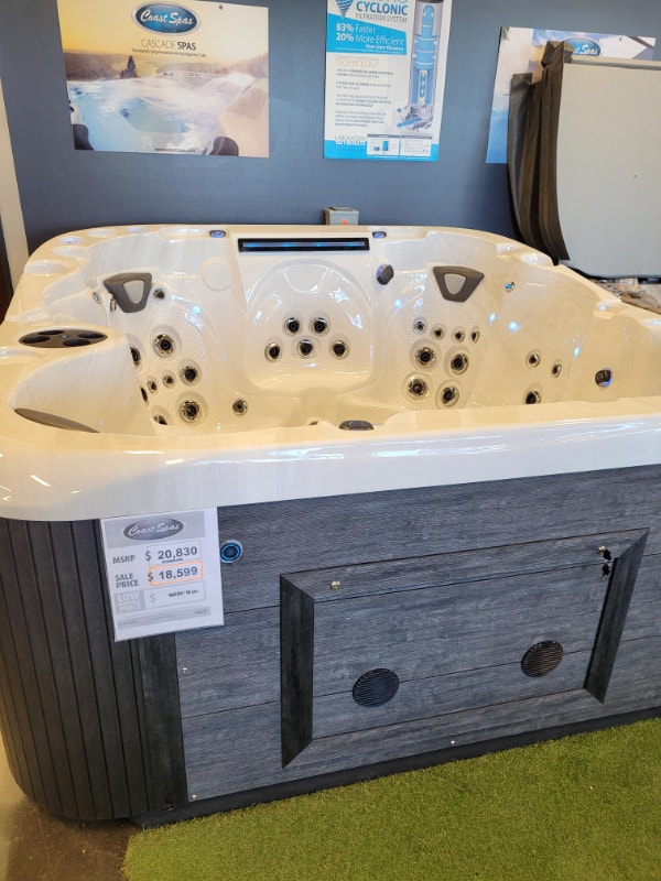 2022 COAST SPAS APEX BENCH CURVE ELITE Hot Tubs & Pools Lethbridge