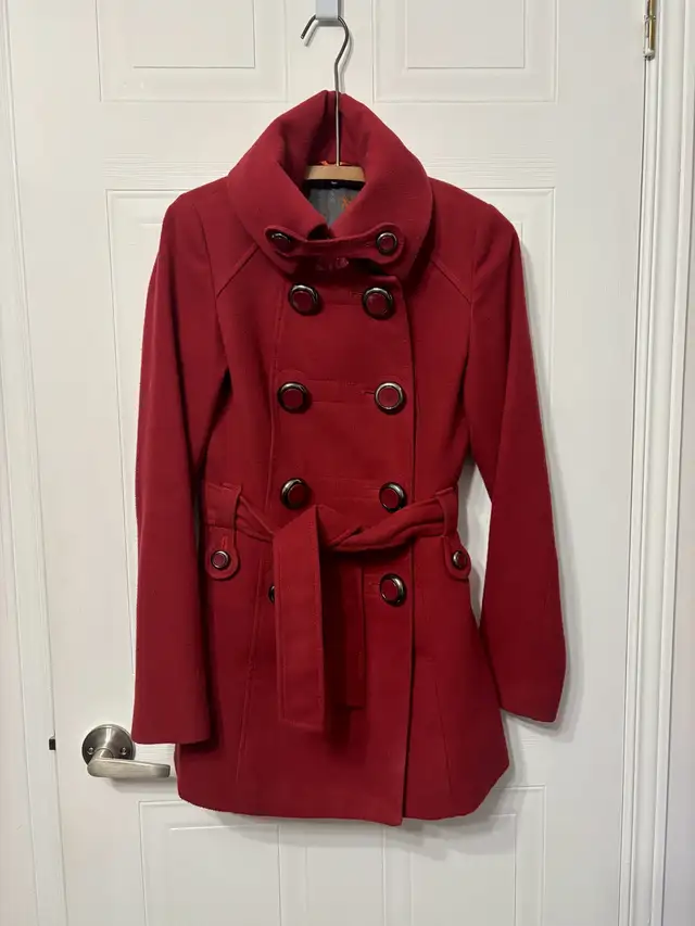 Manteau en laine rouge XS - Red wool coat XS in Women's - Tops & Outerwear in City of Montréal - Image 2