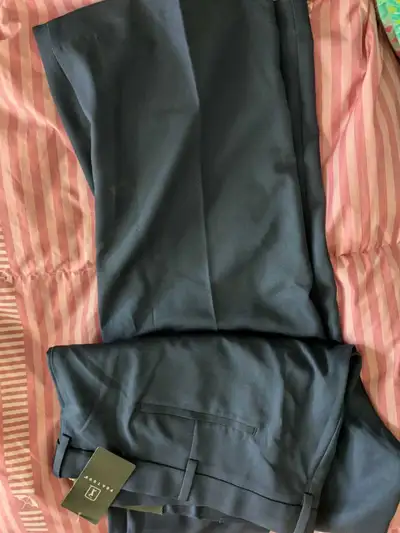 Men's golf pants, 44x32, View more