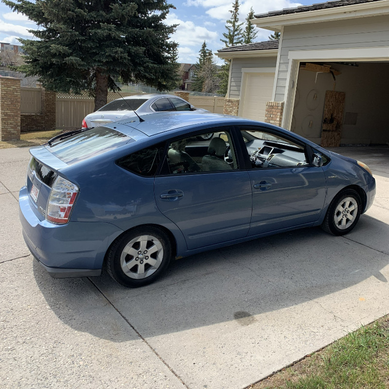 2008 Toyota Prius Hybrid-Electric | Cars & Trucks | Calgary | Kijiji