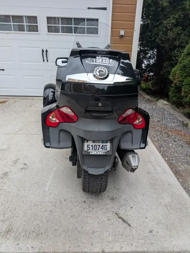 Spyder RT-S in Touring in West Island - Image 6