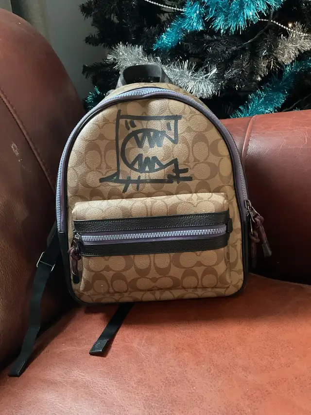 COACH Backpack Brand New Limited Edition in Women's - Bags & Wallets in Barrie - Image 3