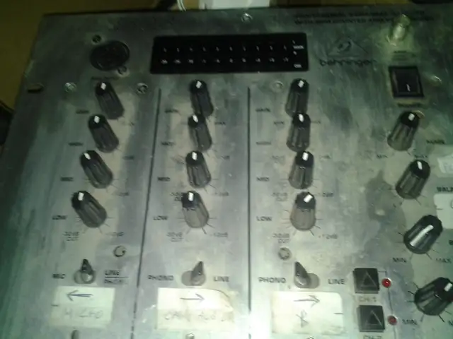 Behringer Pro Mixer DX626 3-channel DJ Mixer 900+pc MAC laptops in Performance & DJ Equipment in City of Montréal - Image 5