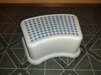 Dreambaby -Toddler step stool.