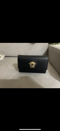 Versace La Medusa Wallet on a Chain black and gold