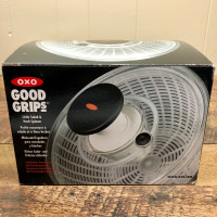 OXO Good Grips Little Salad & Herb Spinner White Clear New