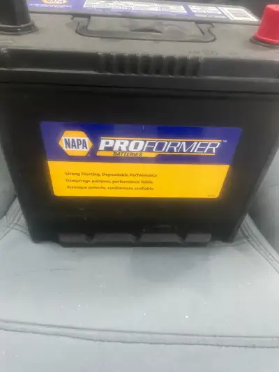 675 cranking amps New battery
