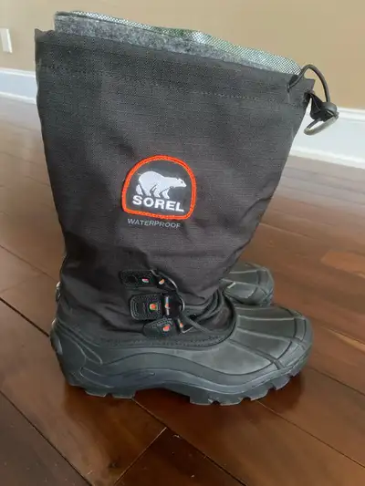 Sorel Waterproof Boots mens size 10, View more