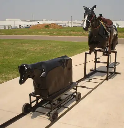 STAMPEDE RODEO ROPER This hugely popular item is ideal for someone who would like to make a great pa...