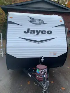 REDUCED. MUST BE SEEN !!!2022 Jayco 174BH JAY FLIGHT Travel Trailer in EXCELLENT condition. We are s...