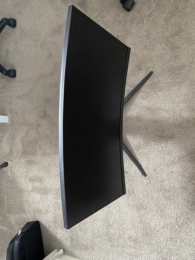 MSI Optix MPG27C curved gaming monitor 144Hz Monitors Edmonton Kijiji