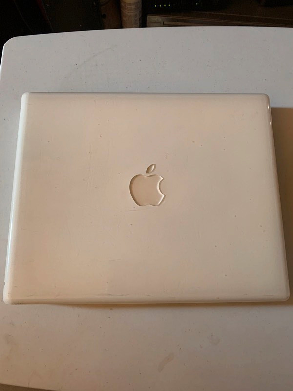Vintage G3 iBook 800mhz in Laptops in Markham / York Region - Image 2