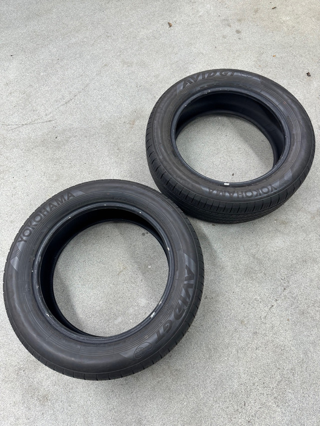 Two Yokohama AVID GT tires 2/32 and 3/32 tread in Tires & Rims in Bedford