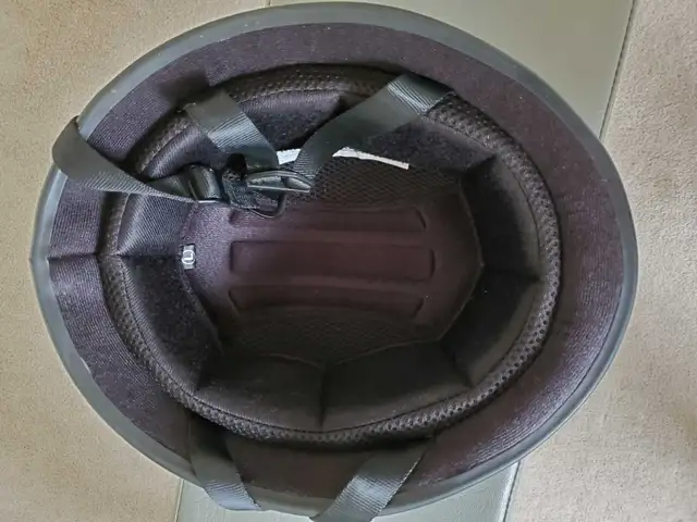 Classic German Helmet in Motorcycle Parts & Accessories in Lloydminster - Image 4