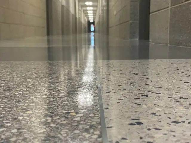 Parkades / Parkings & Warehouse Floor - Restoration &  Coatings62863246187777123