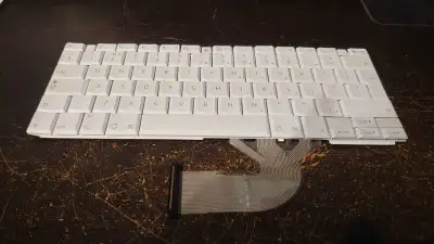 British keyboard... But works well... In excellent condition...