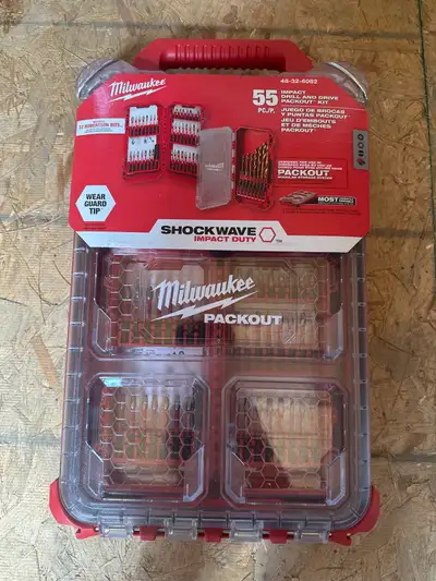 This Milwaukee SHOCKWAVE Impact Duty 55-Piece Driver Bit Set is brand new and ready to tackle any pr...