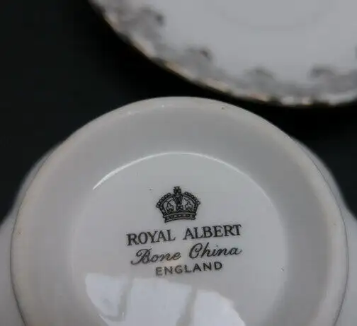 Royal Albert 25th Anniversary silver rose teacup, saucer & bowl in Arts & Collectibles in City of Toronto - Image 4