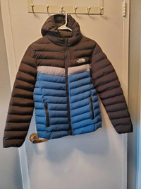 Boys Puffer The North Fece Jacket Size L fit M 