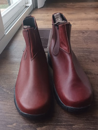 leather men's  boots  (pull-on style)