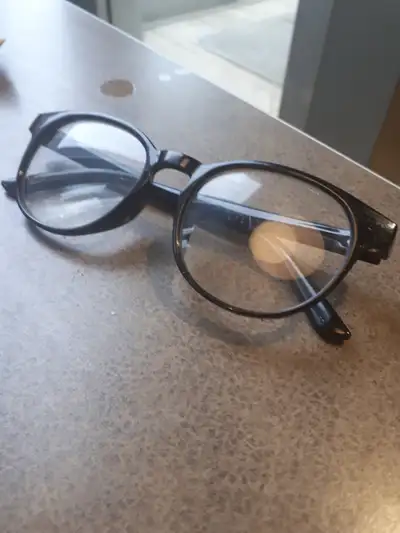 Black eyeglasses found, View more