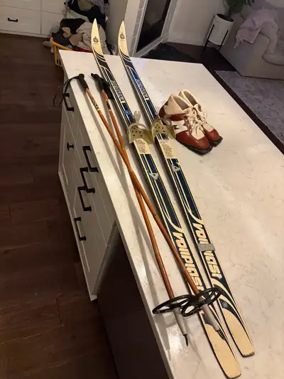 cross country ski set 180cm skis 8.5 boots , View more