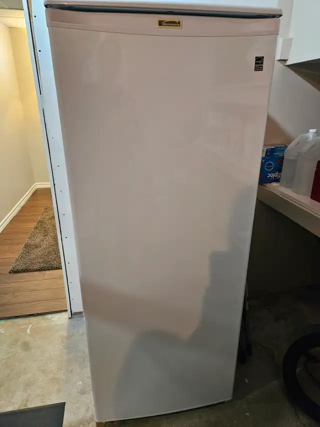 Fridge for sale in Refrigerators in Sudbury - Image 2