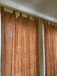 CURTAINS / RIDEAUX