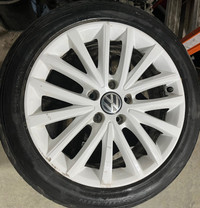 2014 Volkswagen Jetta Wheels & 225 45 17 Tires