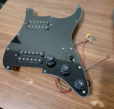 HH 12 Tone Loaded stratocaster pickguard fender / squier, View more