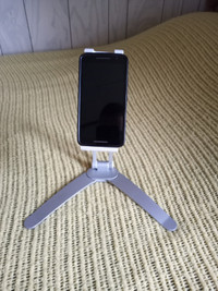 Tablet/Smart Phone Stand
