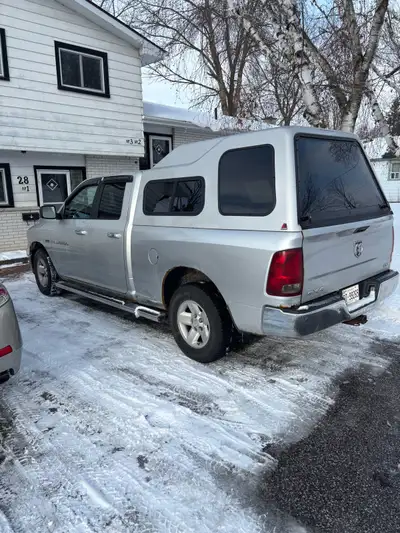 I'm selling a Leer truck cap, designed to fit a Dodge Ram 1500. This used cap is in good condition a...
